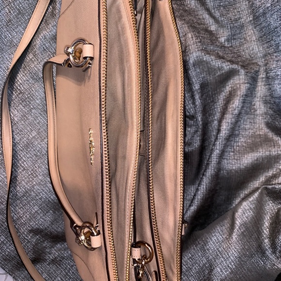 Coach Pebble Leather Cross Body Bag - Picture 4 of 8
